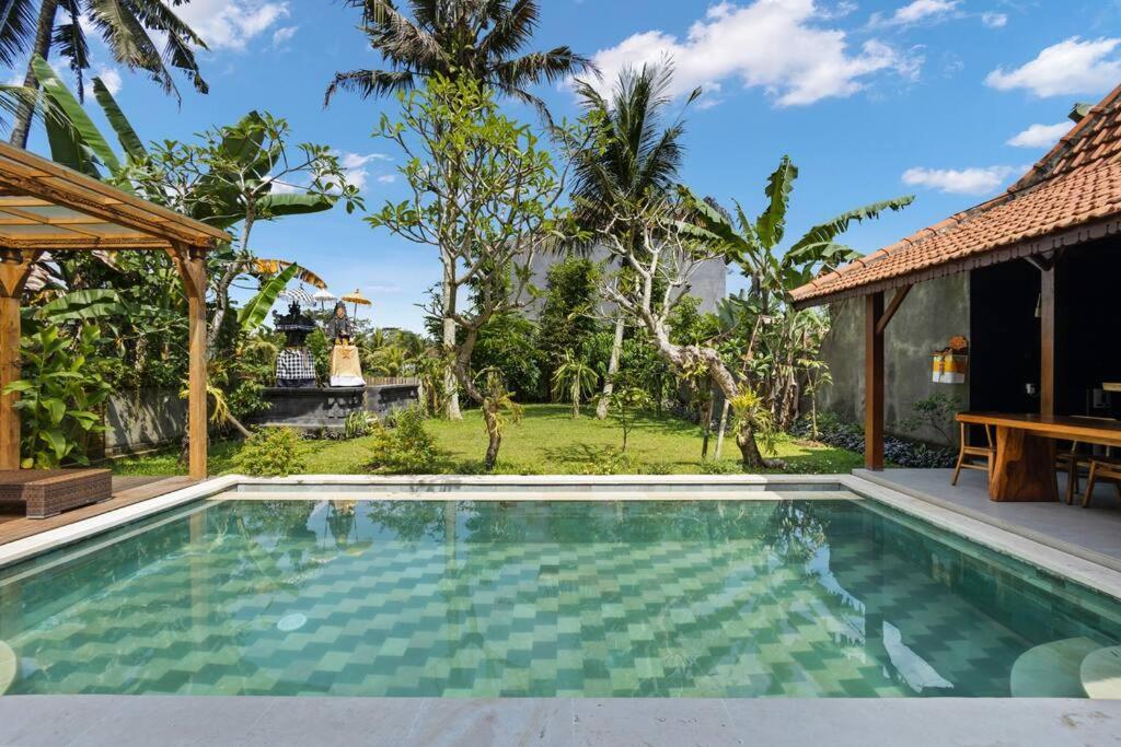 New 4 Bedroom Villa Surrounded By Jungle And Ricefields Ubud  Exterior photo